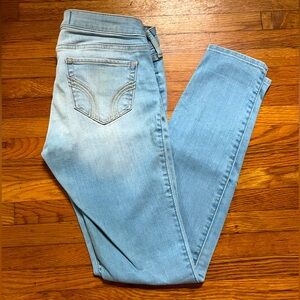 Hollister Skinny Jeans Light Wash Size 1S W25